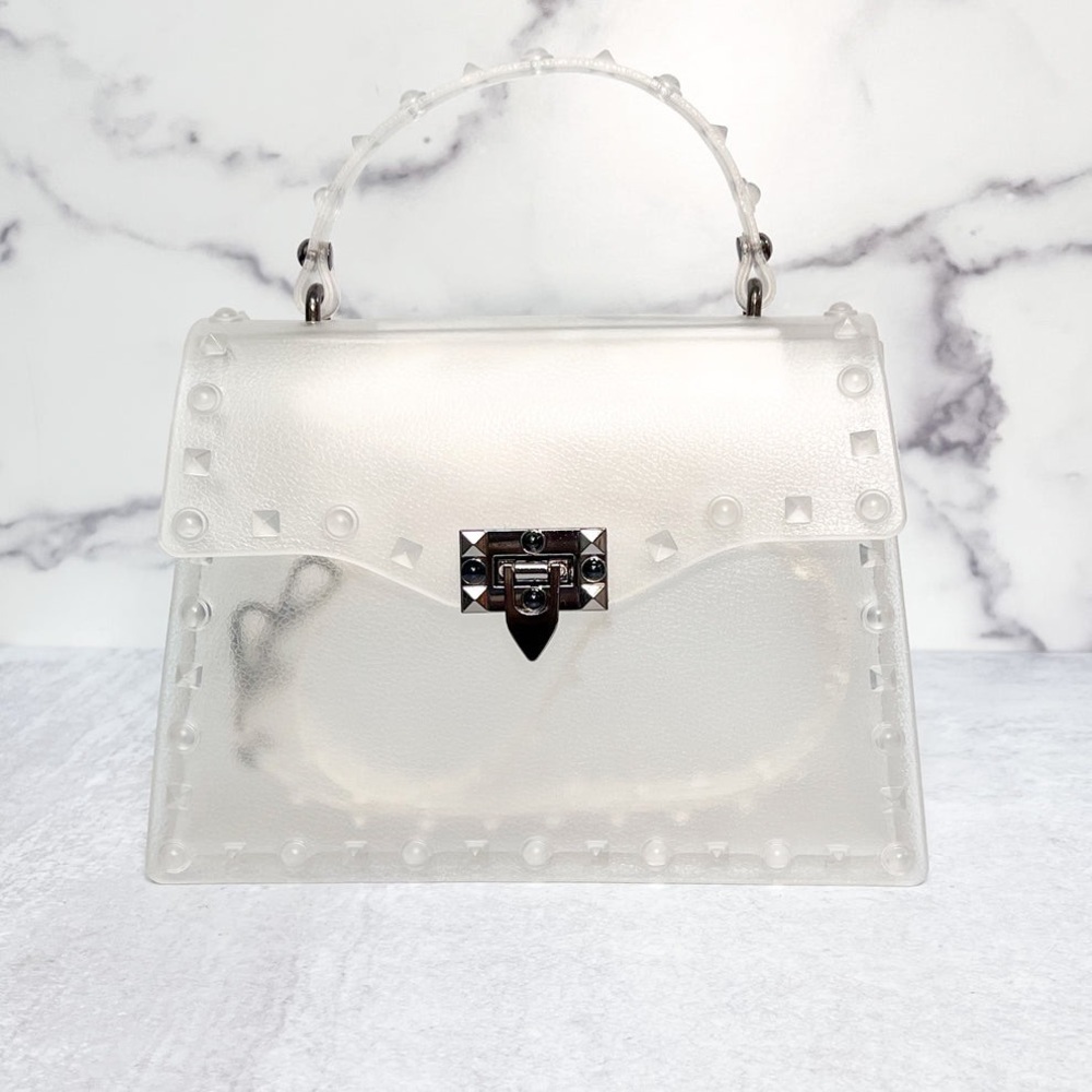 Frosted clear Handbag
Regular price $38.00 USD
